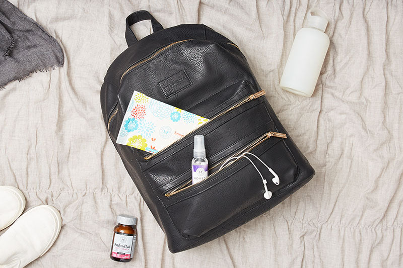 9 Tips for Flying While Pregnant