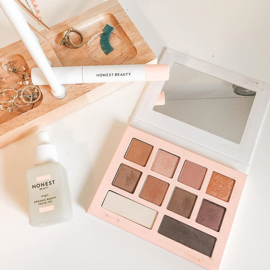 Honest eyeshadow palette product