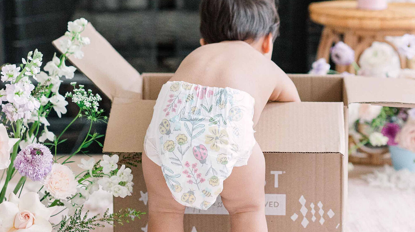 patterned disposable diapers