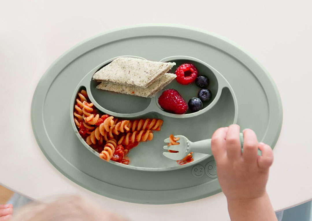 Ezpz Mini Feeding Set - Olive