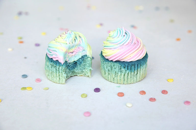 The Ultimate Ombré Cupcakes