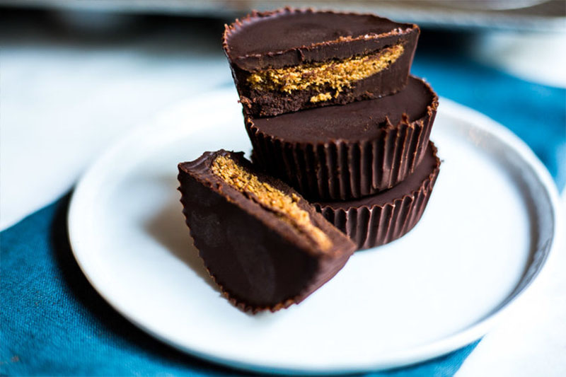 Honest Holiday: 3 Ingredient Almond Butter Cups